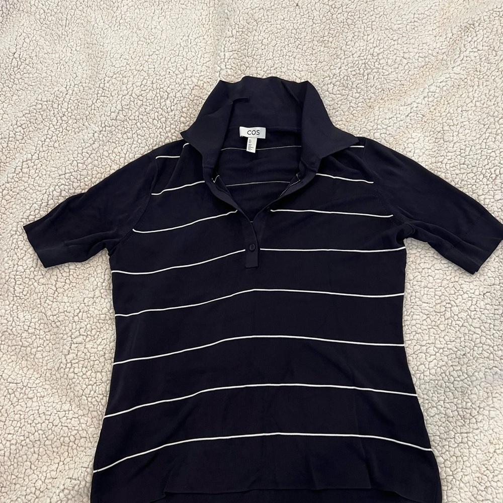 NWOT COS navy & white striped knit top.
